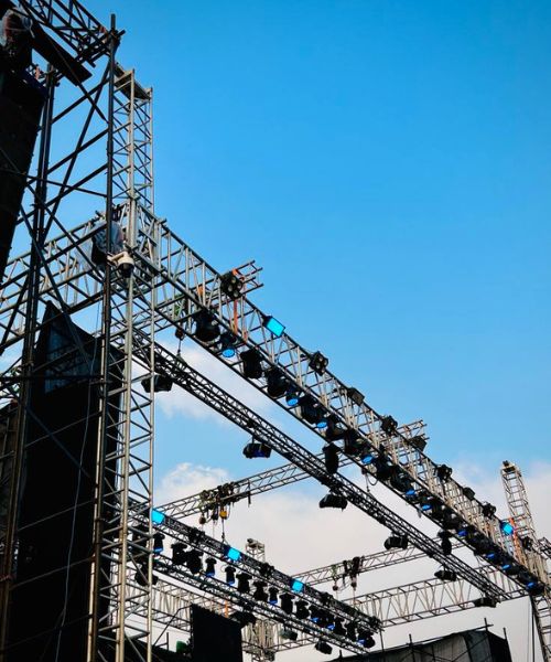 #Box Arc Truss Structure