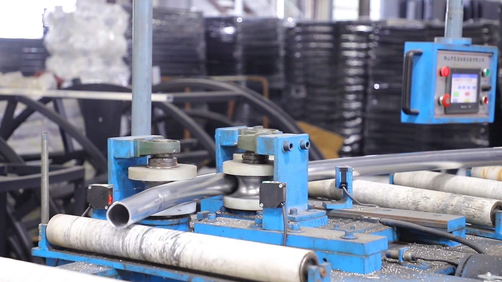 305*305mm Square Bolt Truss 305*305mm Square Bolt Truss