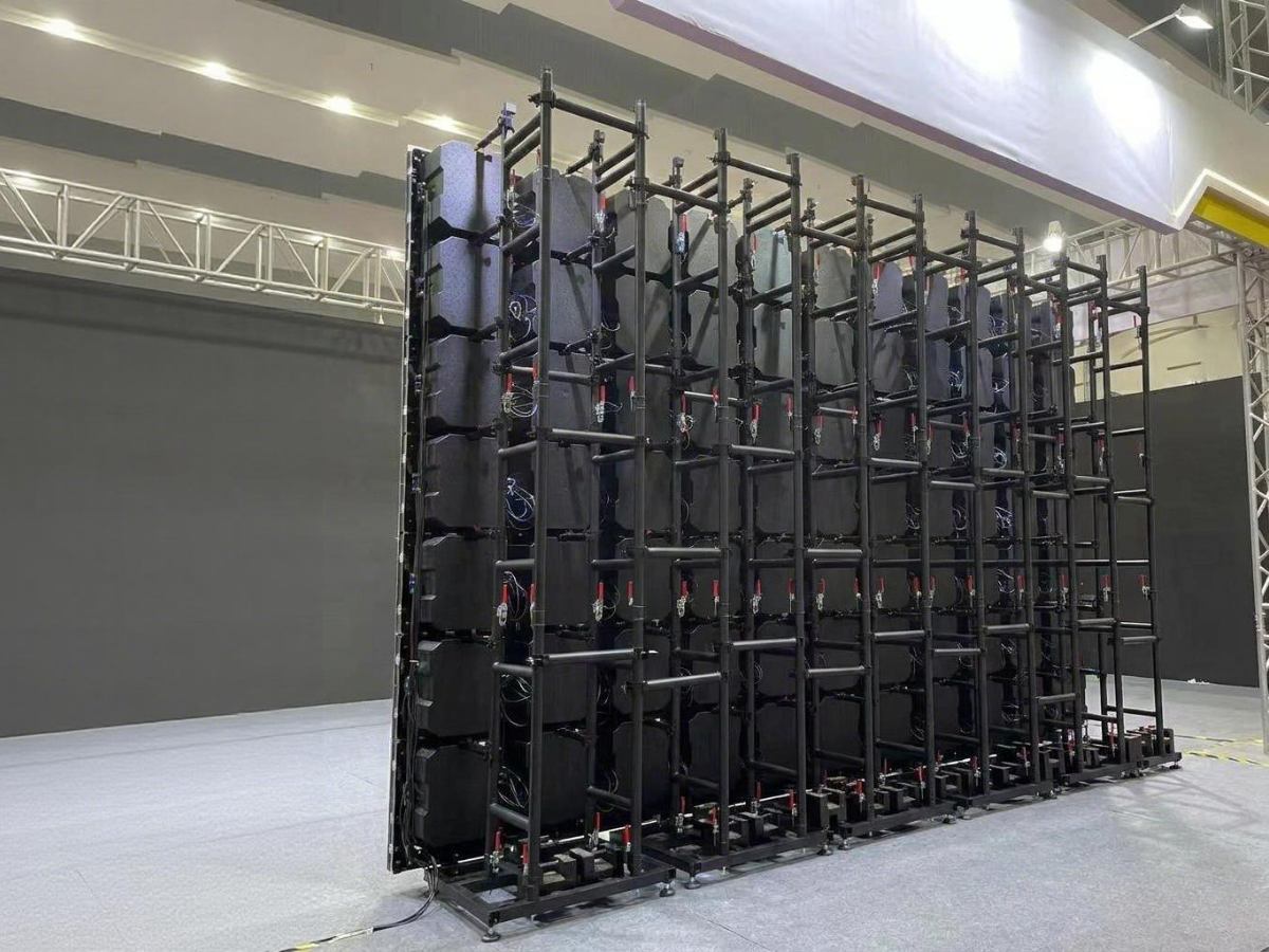 LED Wall Support for 3D Kinetic LED Screen